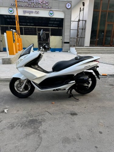 Honda pcx Japan 125cc 2013