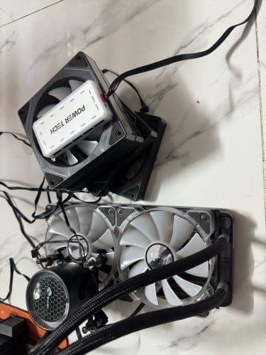 Liquid + Fan 4pcs RGb + Remote