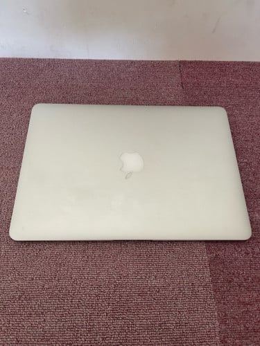 MacBook Air 2015 sale 190$