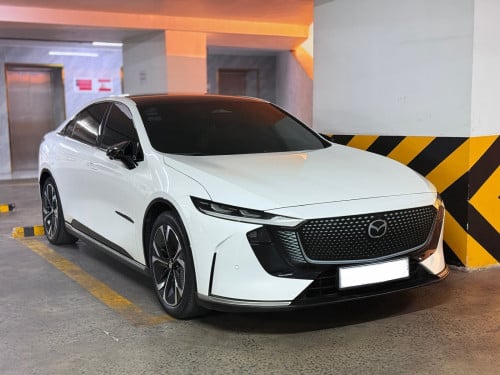 Mazda EZ6 2024 Top Option កៅអីម៉ា្សា បិទស្គុត១ជុំ 2CC