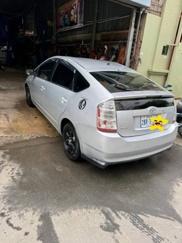 pruis 06 full តម្លៃ 10500$ ចរចារ លំដាប់មេឡាន