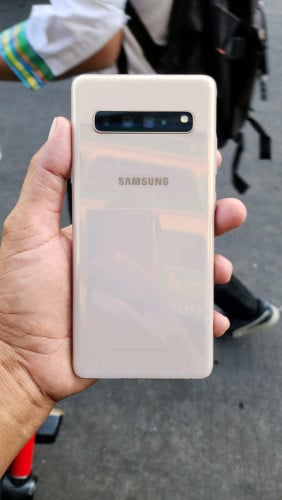 S10 5G 8g/256g (វៃដូរបាន)👉$135