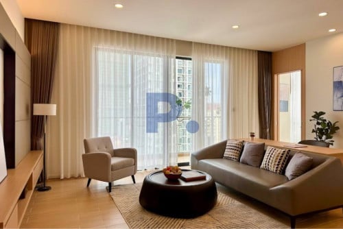 Spacious 1 Bedroom Condo for Rent in BKK1 with Gym and Pool