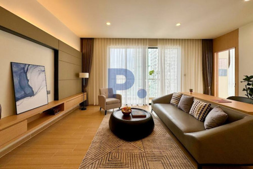 Spacious 1 Bedroom Condo for Rent in BKK1 with Gym and Pool