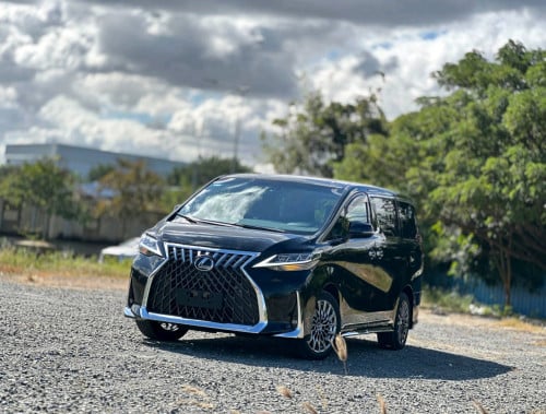 TOYOTA ALPHARD 2015 UP TO LEXUS LM 350