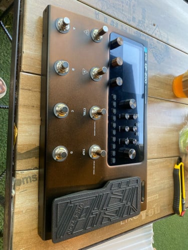 Valeton GP200 95% $265 Gold Edition