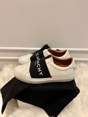 Women Givenchy Sneakers