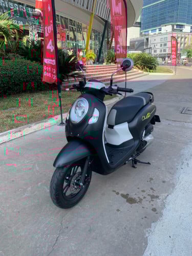 ម៉ូតូលក់