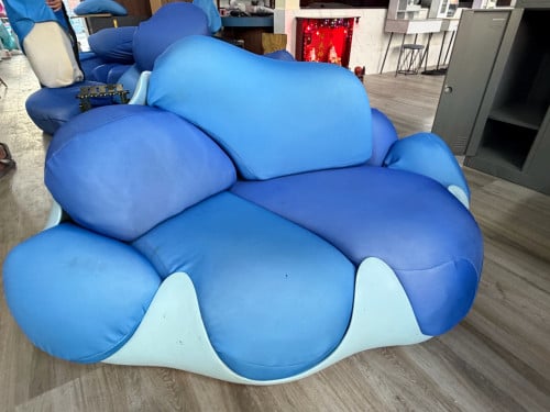 កៅអីមុាំល្អ