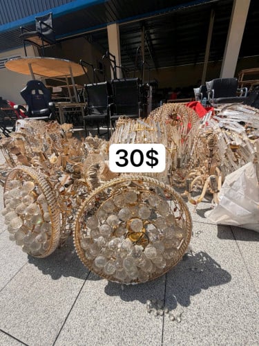 អំពូលភ្លើងដែកគ័រ