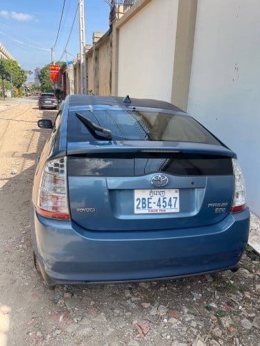 ឡានលក់ទើបដូរអាគុយ017ហើយ