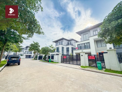 វីឡាឃ្វីន II សម្រាប់លក់ !!