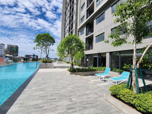 🍁 1BR at Park Land for rent