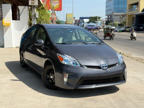 2012 Toyota Prius Option 2 ឡើង 3 ក្នុង ស