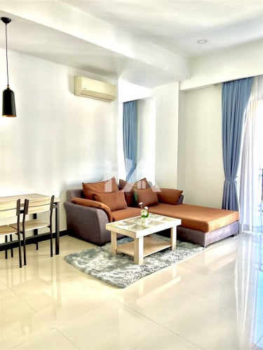 1 bed + 1 bath Condo for Rent in Tonle Bassac