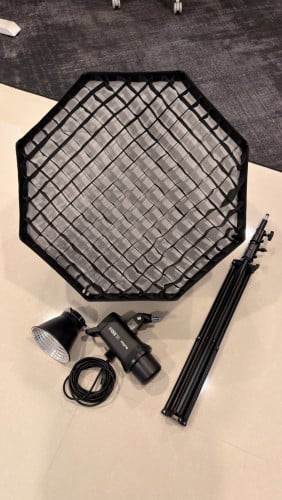 Godox SL 100 Bi + Soft-Box Grid