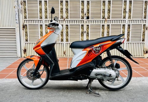 HONDA lCON 480$ , 110cc , 2008 , Japan have lD card