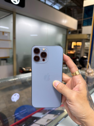 iPhone 13 Pro Max Blue LL/A HD256GB Phone Condition 98% 🔋89% , ដូរអេក្រង់ហ្សីន , ម៉ាស៊ីនហ្សីន