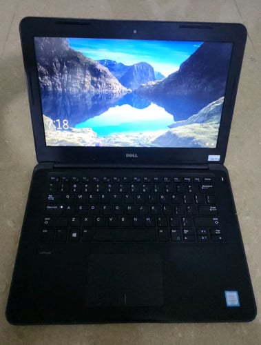 Laptop មួយទឹកលក់