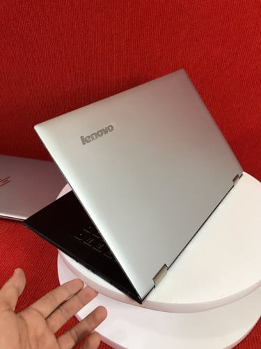 Lenovo Core i7 ជំនាន់ទី4 touch Screen 8GB/256GB 13”inch