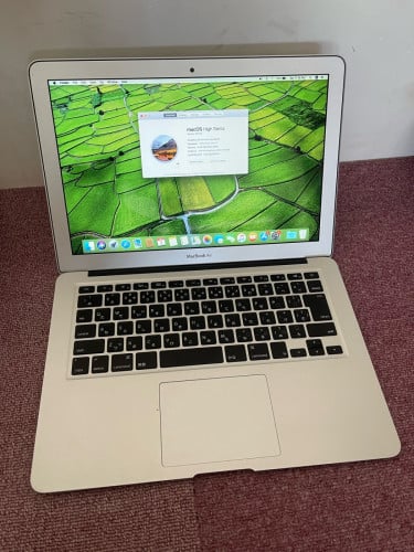 MacBook Air 2012 core i7 sale 160$