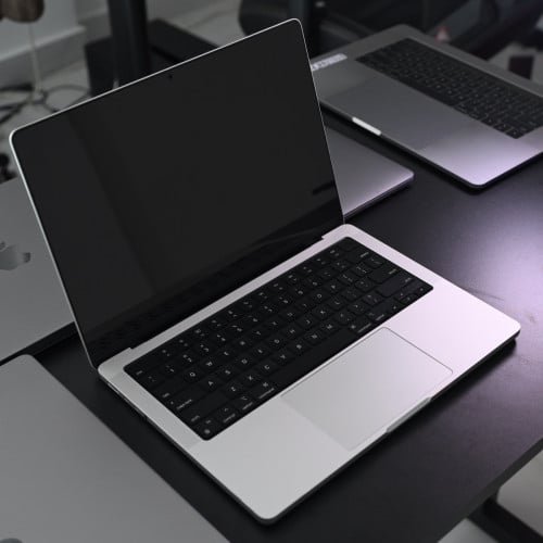 MacBook Pro 2021 14 inches