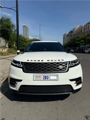 Range Rover velar ម៉ាសុិននៅស្អាតខ្លាំង