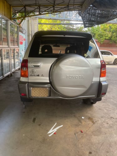 RAV4 L 01 បើកដំបូល ស្អាតខ្ចី