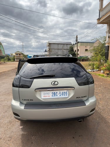 RX330ឆ្នាំ2006 P2 Full Option ឡានម្ចាស់ប្រើផ្ទាល់ តម្លៃចចារគ្នាបាន ឡានមូលប្រើតិច