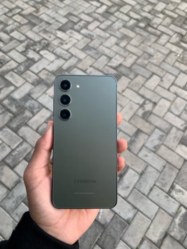 Samsung Galaxy S23/256G📥😍