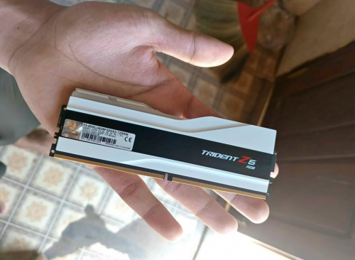 Sell ram 32G 6000hz 280$