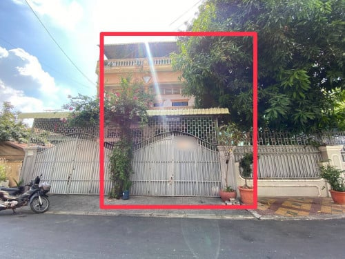 Shophouse For Rent At Toul Tompong