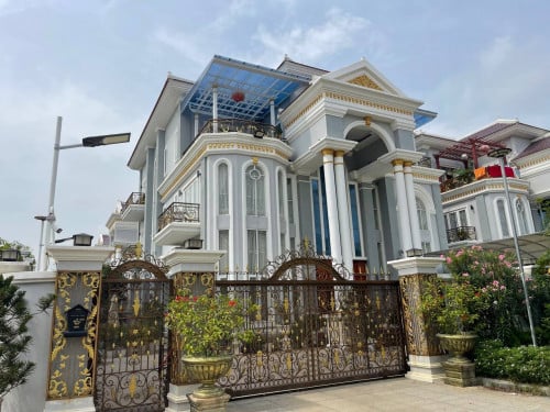 Single Villa for rent near Aeon2 mall