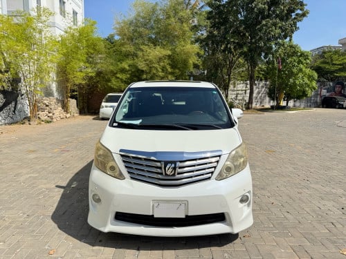Toyota Alphard 2011 full option