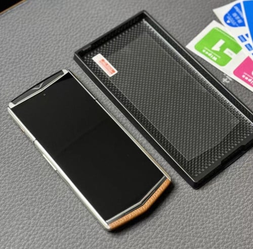 VERTU Agent Q Screen protector