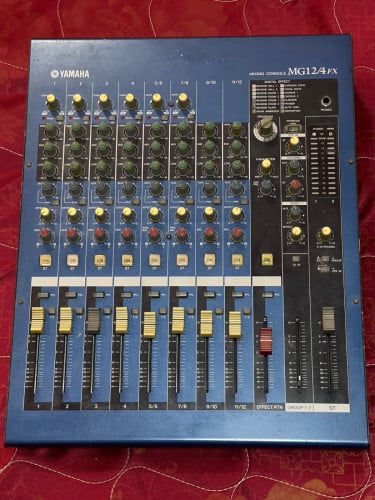 Yamaha mixer