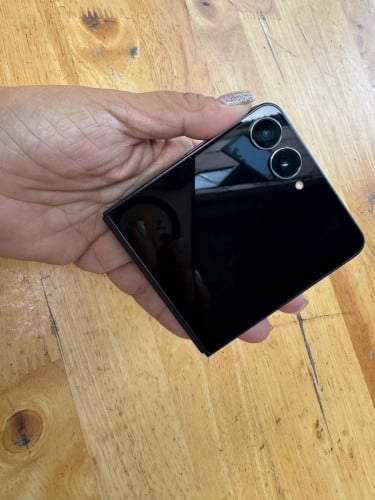 Zfold 7  12G 256G 99%