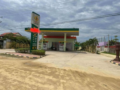 ស្ថានីយ៍ប្រេងដាក់លក់បន្ទាន់ #ក្រុងតាកែវ