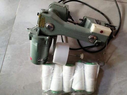 ម៉ាស៊ីនដេរបាវ