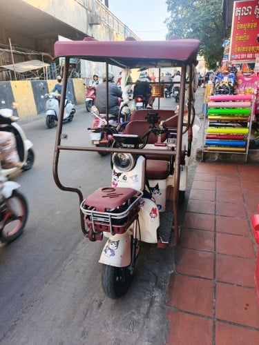 លក់ចោលអត់ពេលជិះនៅស្អាតថ្មី