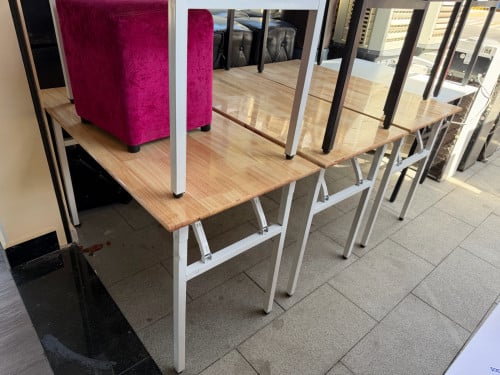 មានច្រេីន