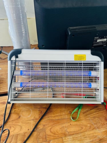 អំពូលចាប់មូស