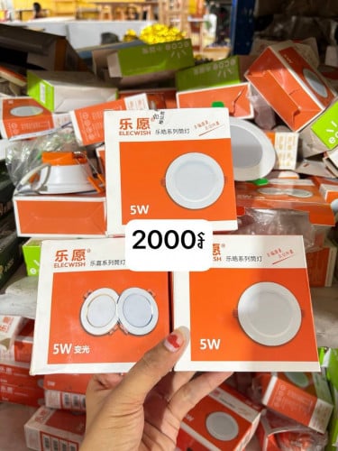 អំពូលភ្លើងថ្មី100%