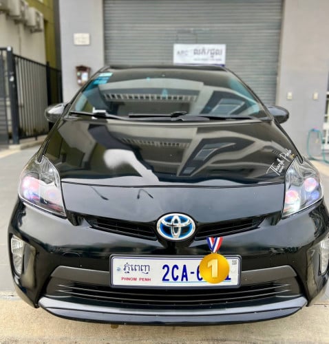 ឡានលក់ឆ្នាំ2012 អប់សិន4  លក់16900$