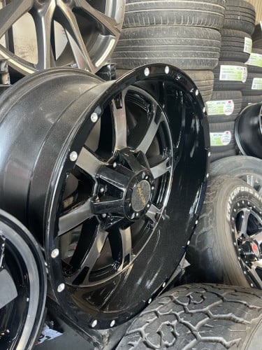 ត្រូវ​ឡាន​ ford tacoma RIM 20