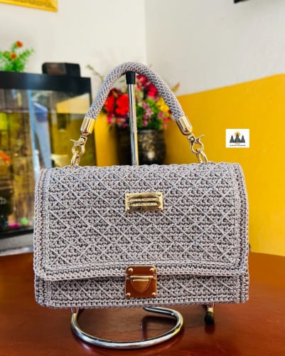 កាបូបចាក់ Hand-woven bag🧶👛👜