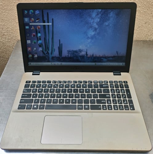 លក់ធូរថ្លៃប្រញាប់លុយi5 8th