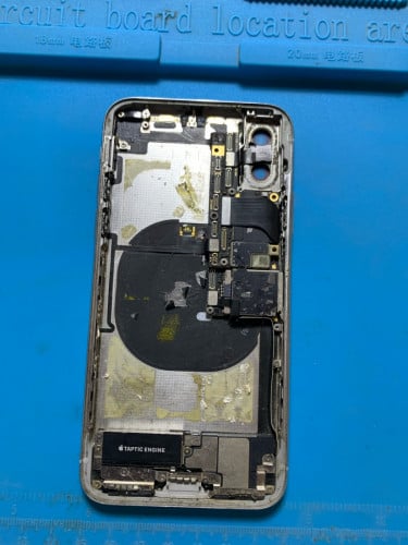 លក់iPhone xមួយកាត់ក្រោយ