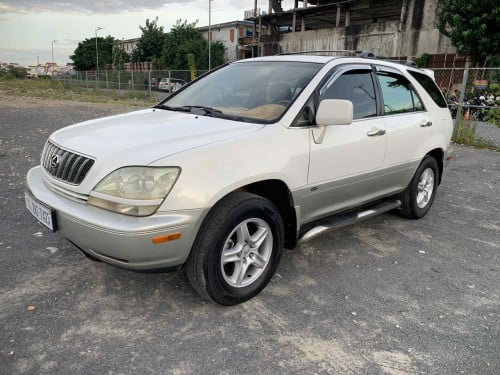 លក់RX300 ឆ្នាំ2001 ប៉ុង1