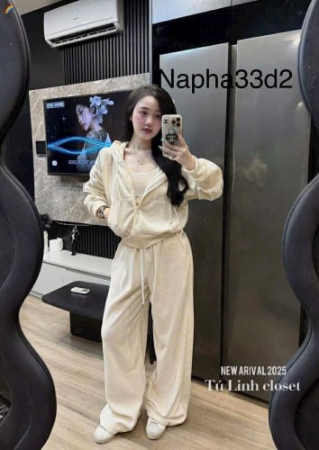 💥តម្លៃ 12$ Free size 💖💥ឥវ៉ាន់មានស្តុកស្រាប់🌹🌹